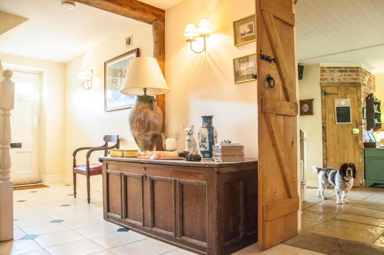 Milton Farm Bed & Breakfast East Knoyle ภายนอก รูปภาพ